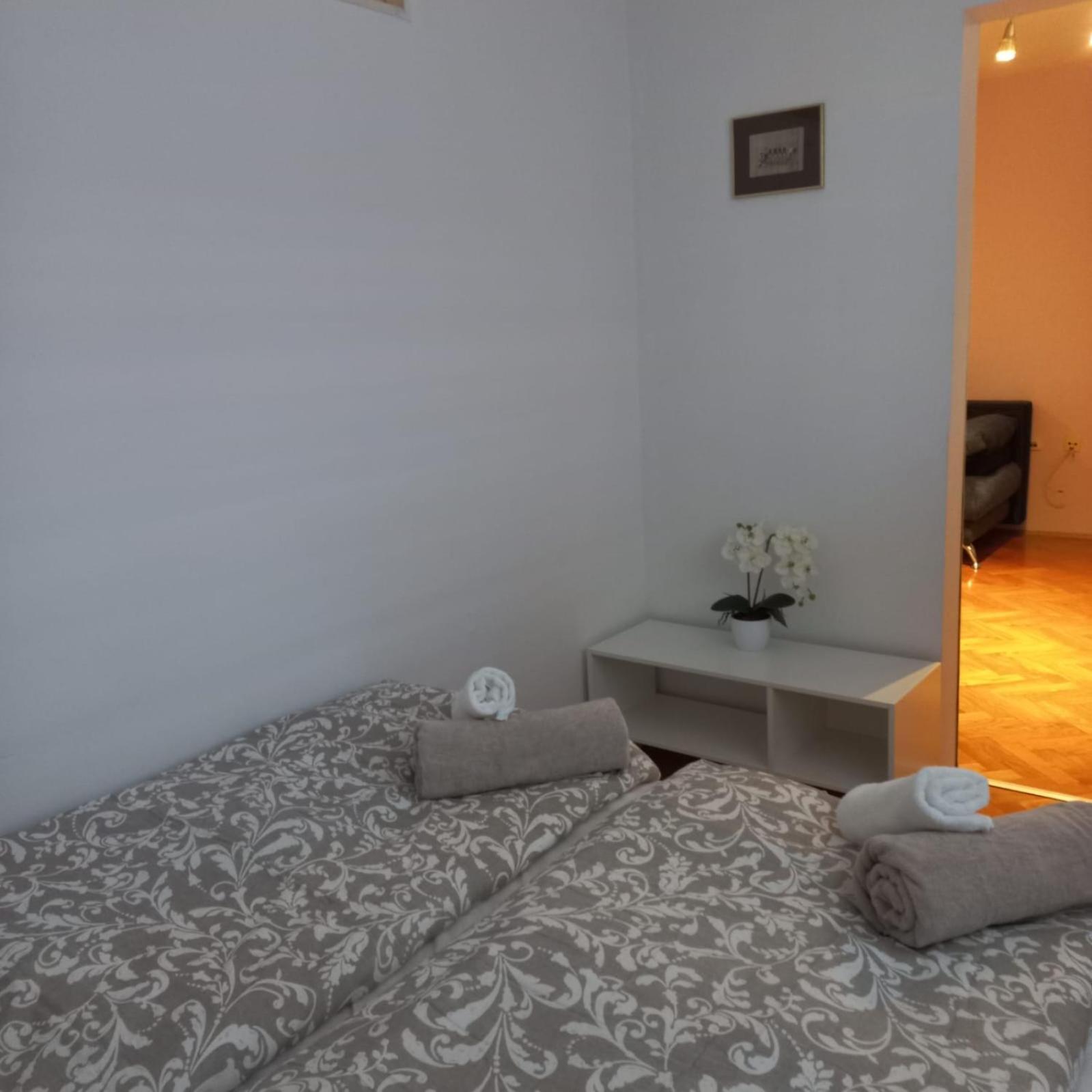 Apartment Blue Moon Любляна Екстер'єр фото